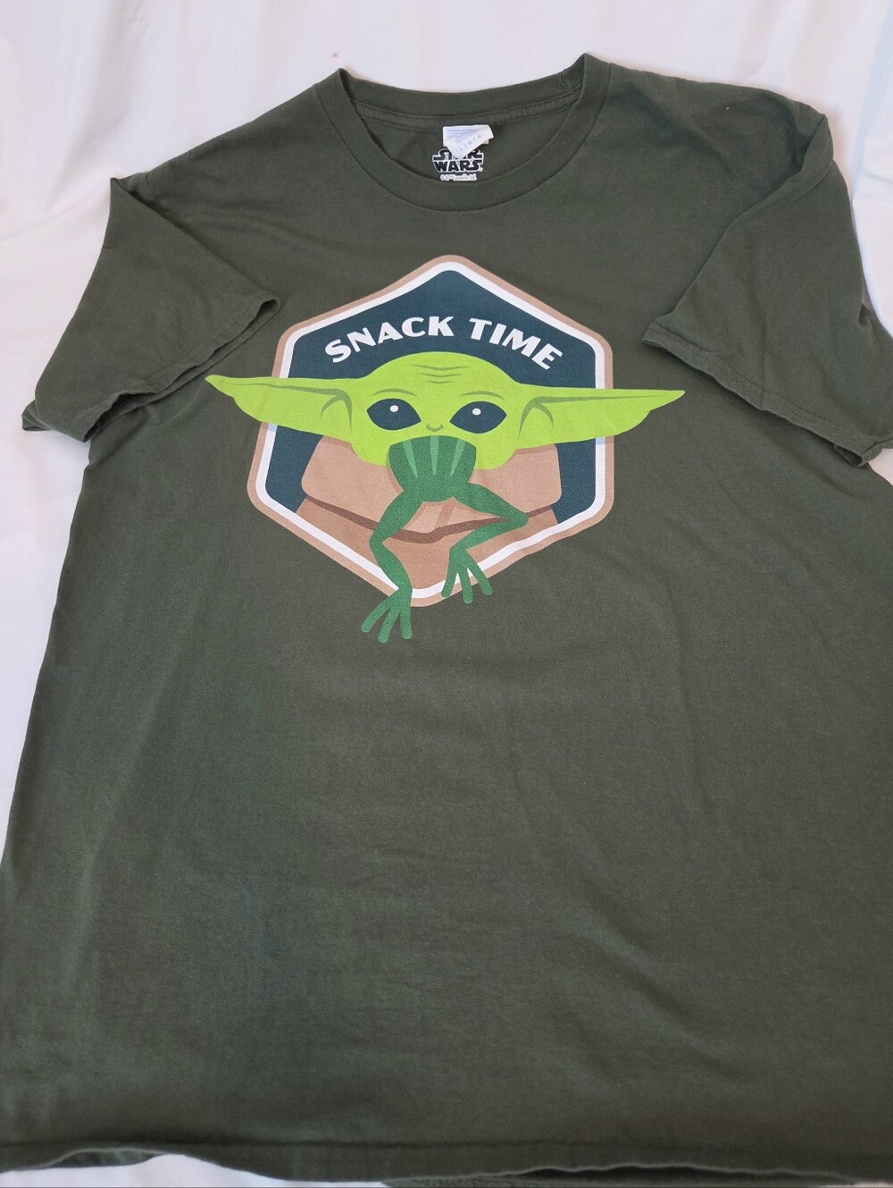 Star Wars Mens Grogu Snack Time Graphic Tee - Olive